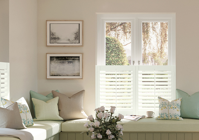 Bromley, Snow White - Cafe Style Plantation Shutter - Image 3